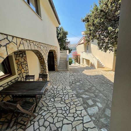 Apartment Victoria Stara Baska Luaran gambar