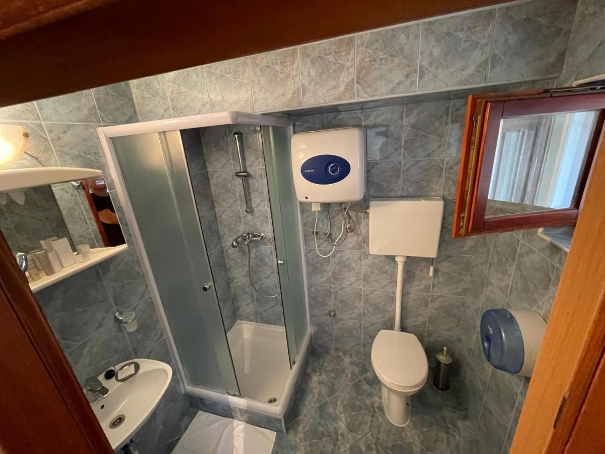 Apartment Victoria Stara Baska Luaran gambar